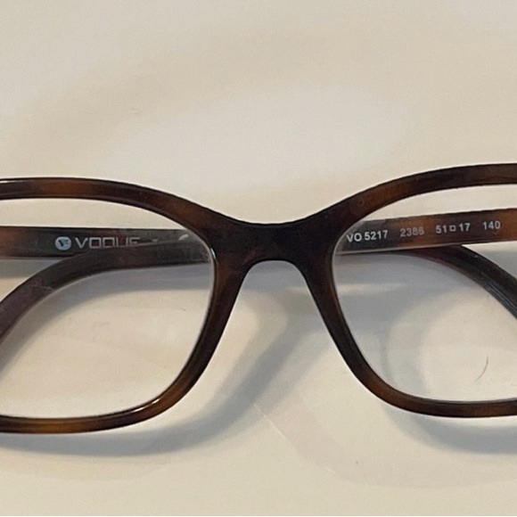 Vogue Frames